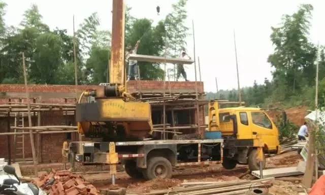 建房自述：一層帶閣樓自建房10萬搞定，養老真是很適合！
